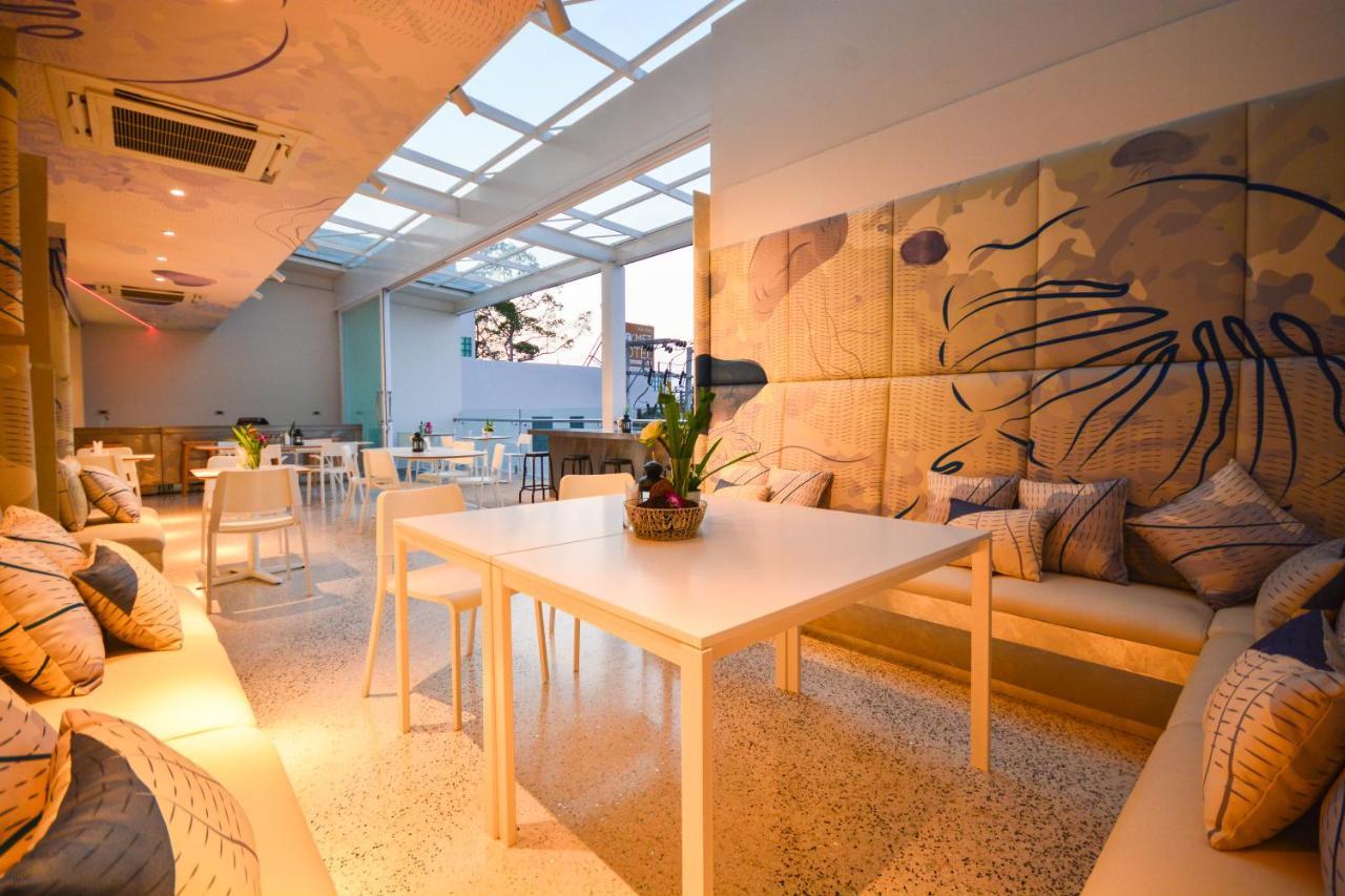 Comet Hotel Surat Thani Extérieur photo